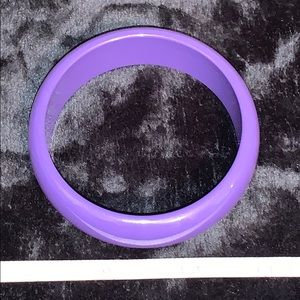 Vintage plastic lavender bangle bracelet